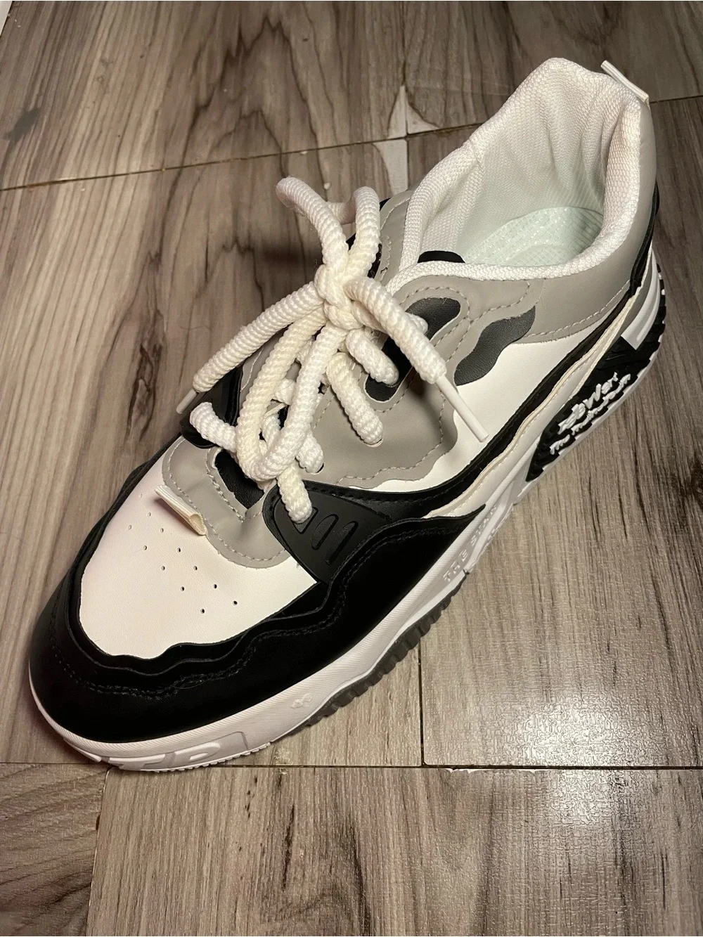 Trendy Chunky Colorblock Skate Shoes Platform Sneakers Black/White/Grey